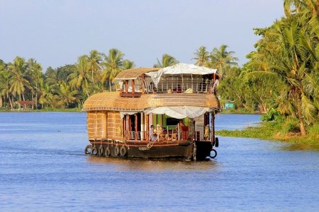 Houseboat in Allepey