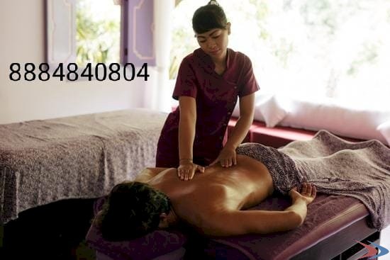 Urgently wanted female masage therapist 